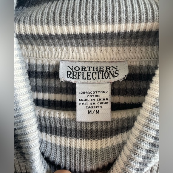 Northern Reflections 100% Cotton Vintage Striped Turtleneck Sweater Size M - Picture 2 of 3
